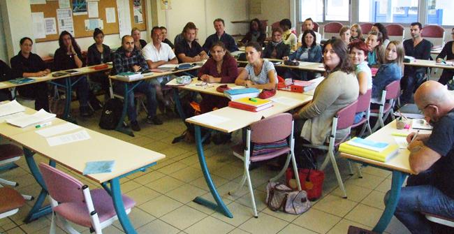 La formation aide-soignante - Centre de la Formation et du Développement  des Compétences